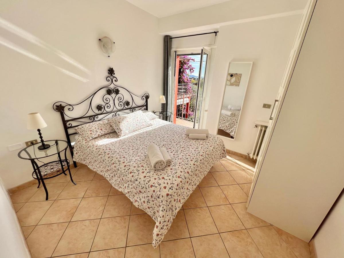 Borgo Antico Apartments Toscolano Maderno Buitenkant foto