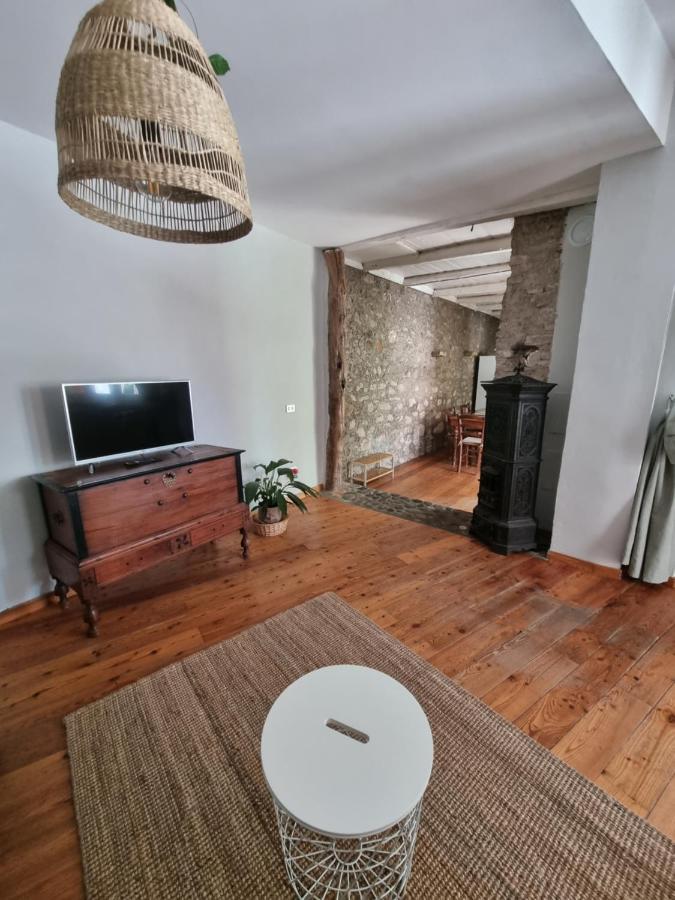 Borgo Antico Apartments Toscolano Maderno Buitenkant foto